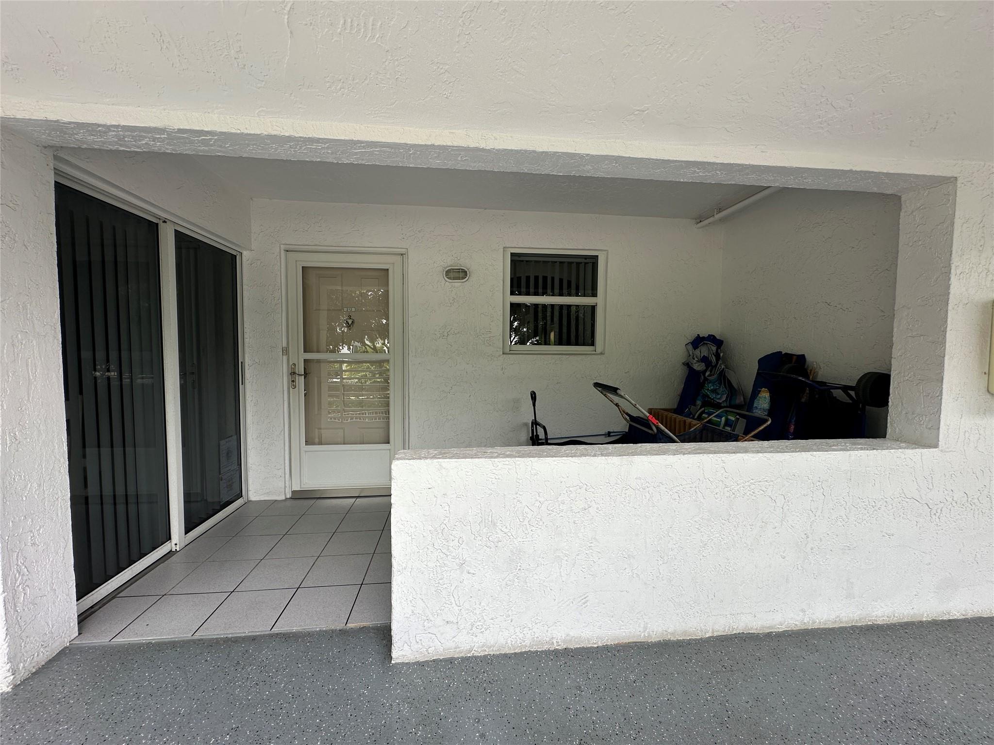 Le Frontenac Condo - Residential Lease
