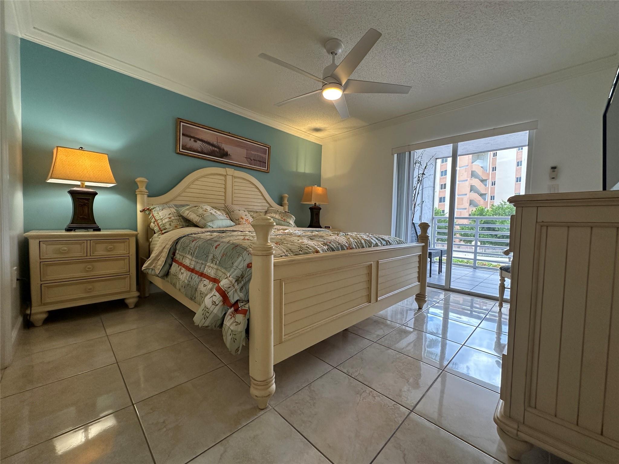 Le Frontenac Condo - Residential Lease