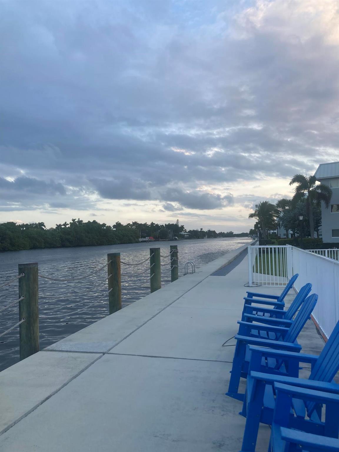 COLONIAL CLUB CONDO SEC 2 - Residential