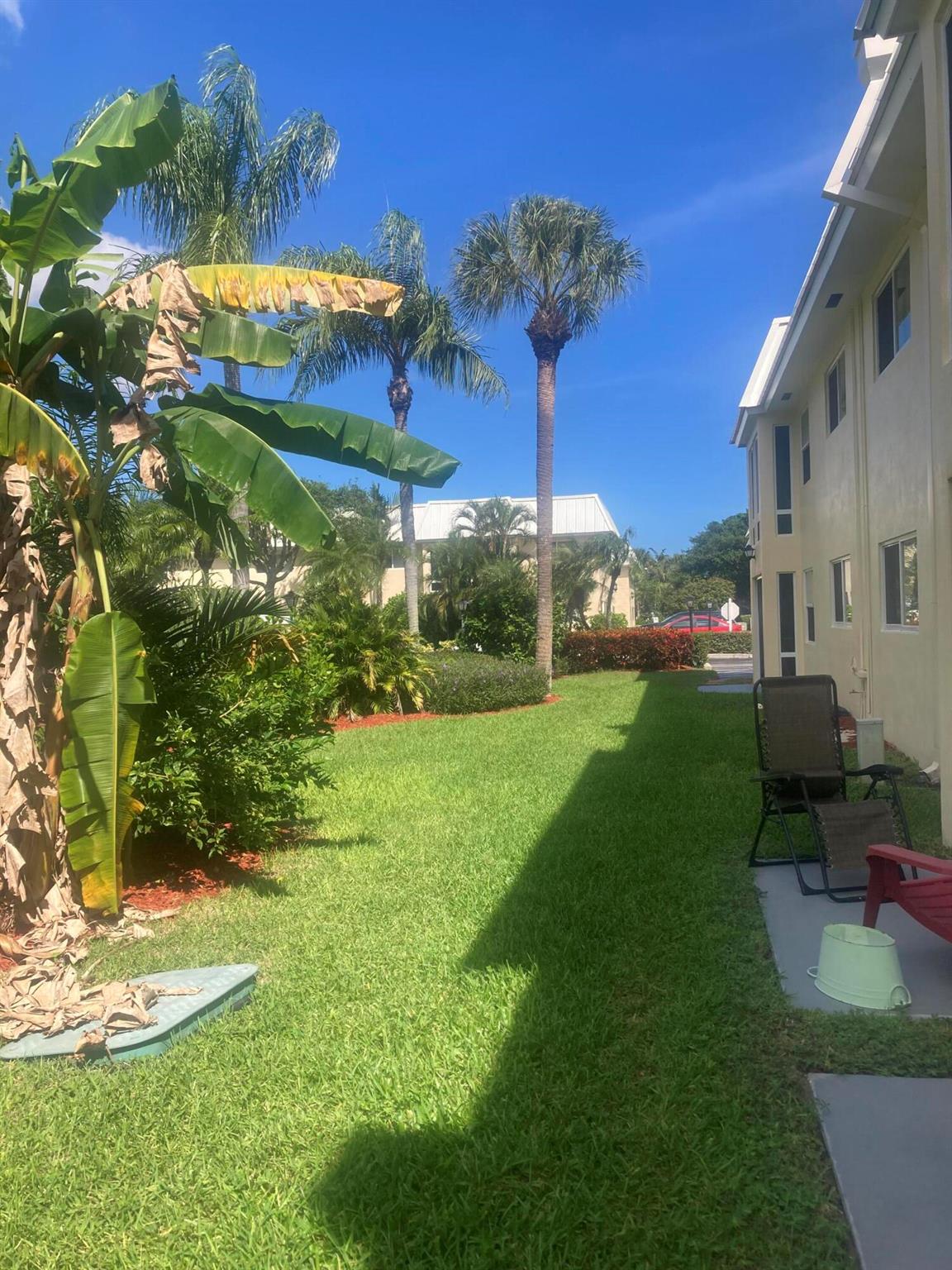 COLONIAL CLUB CONDO SEC 2 - Residential