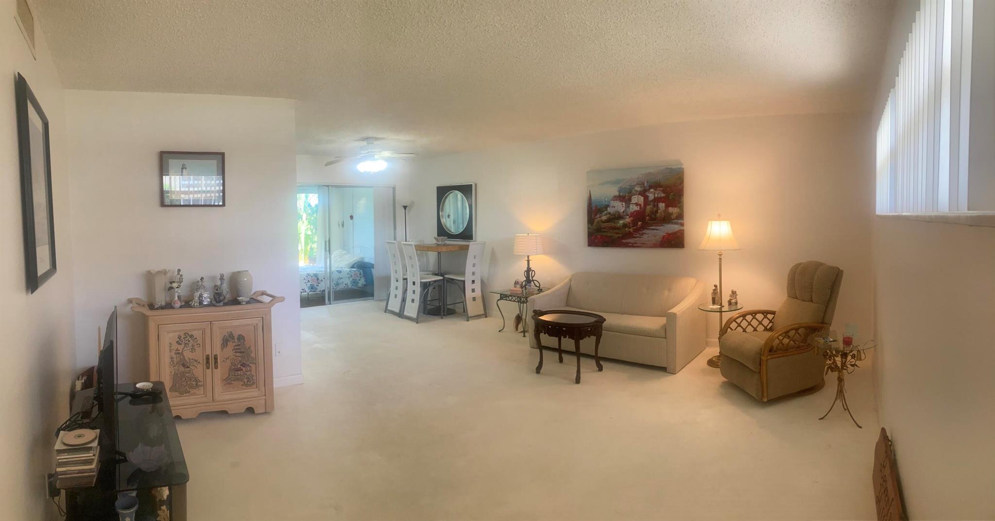 COLONIAL CLUB CONDO SEC 2 - Residential