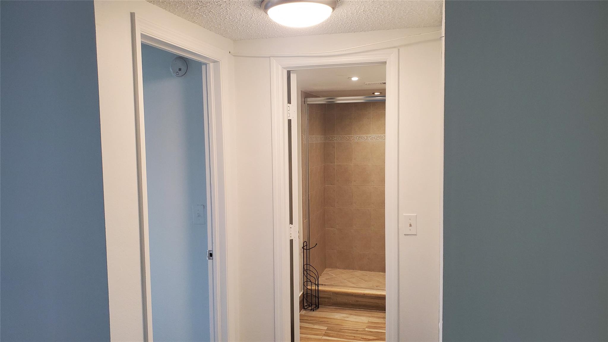 Boca Entrada Condo 01 & 0 - Residential Lease