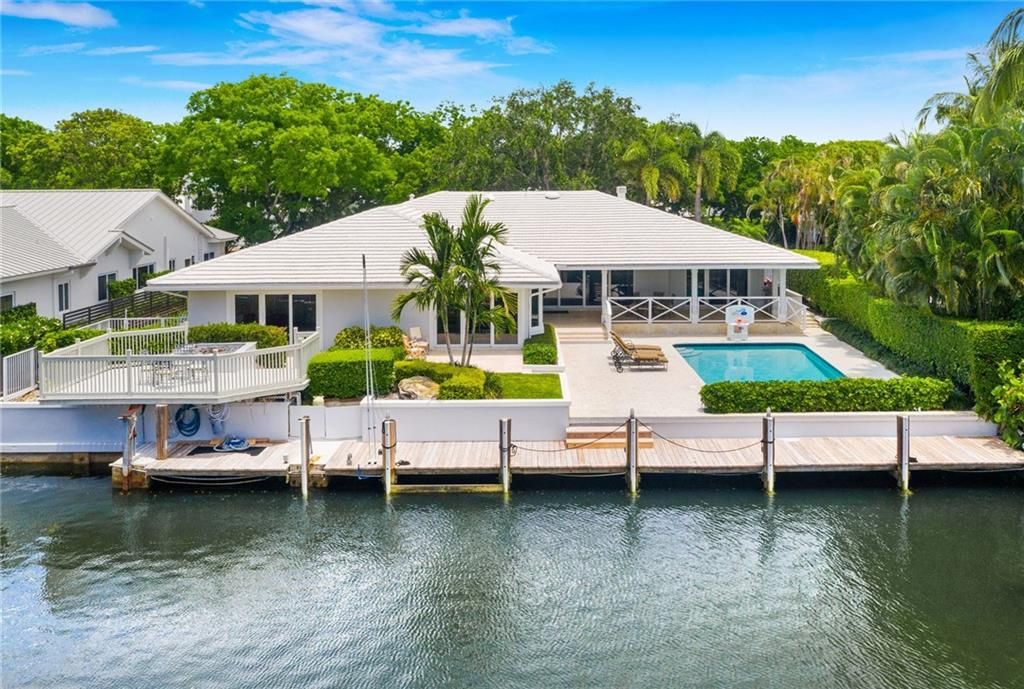 Photo of 11 Compass Ln, Fort Lauderdale, FL 33308 (MLS # F10229163)