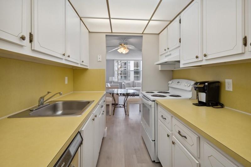 Berkley South Condominium - Residential