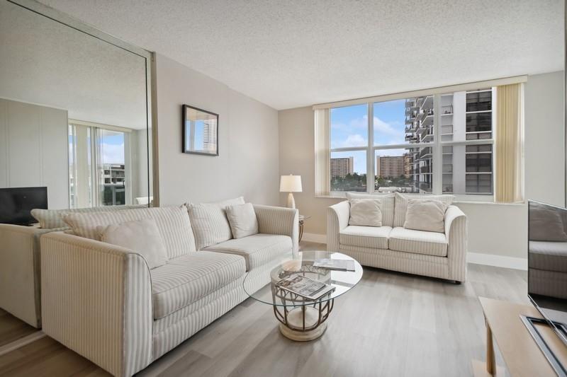 Berkley South Condominium - Residential