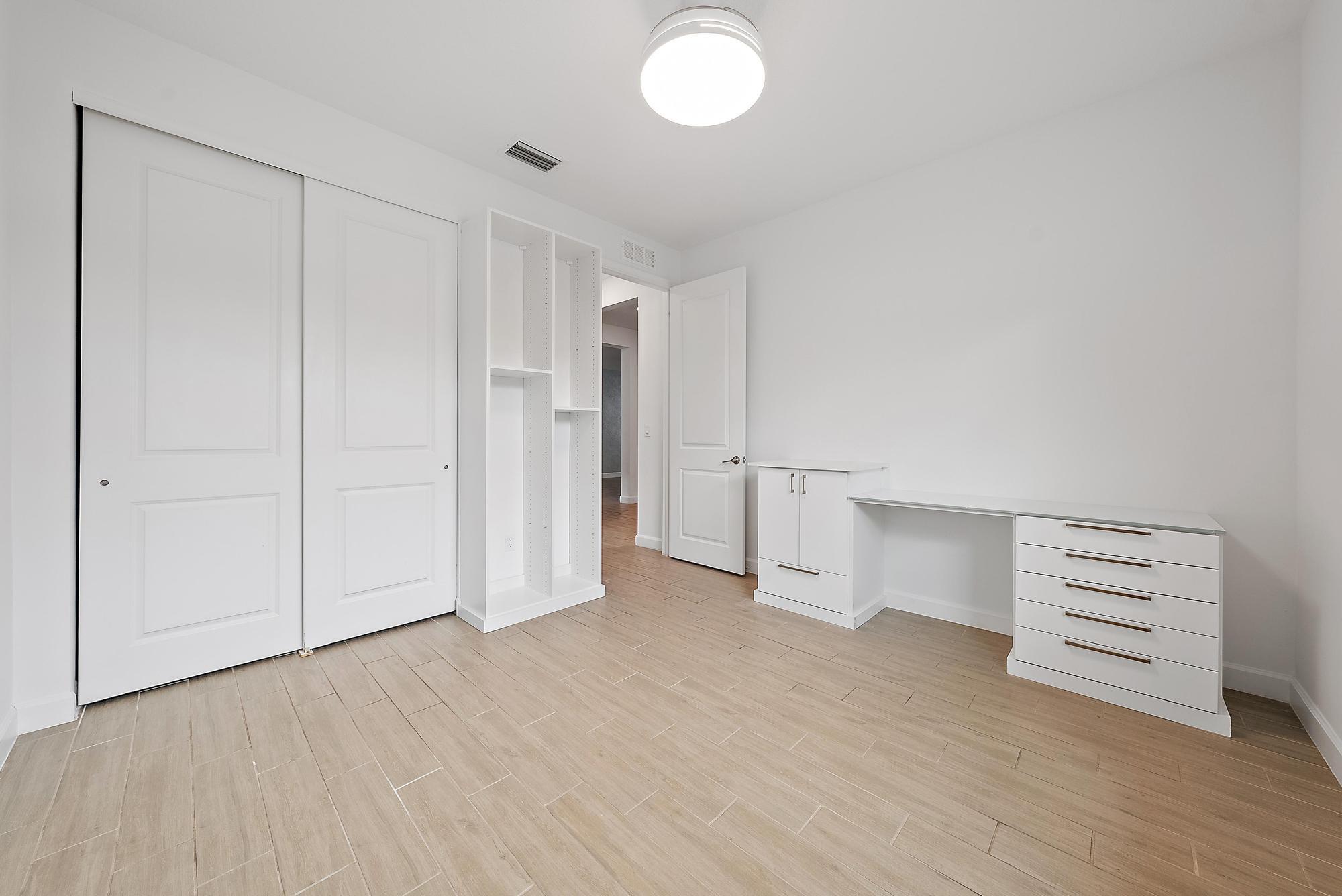 IBIS GOLF AND COUNTRY CLU - Residential