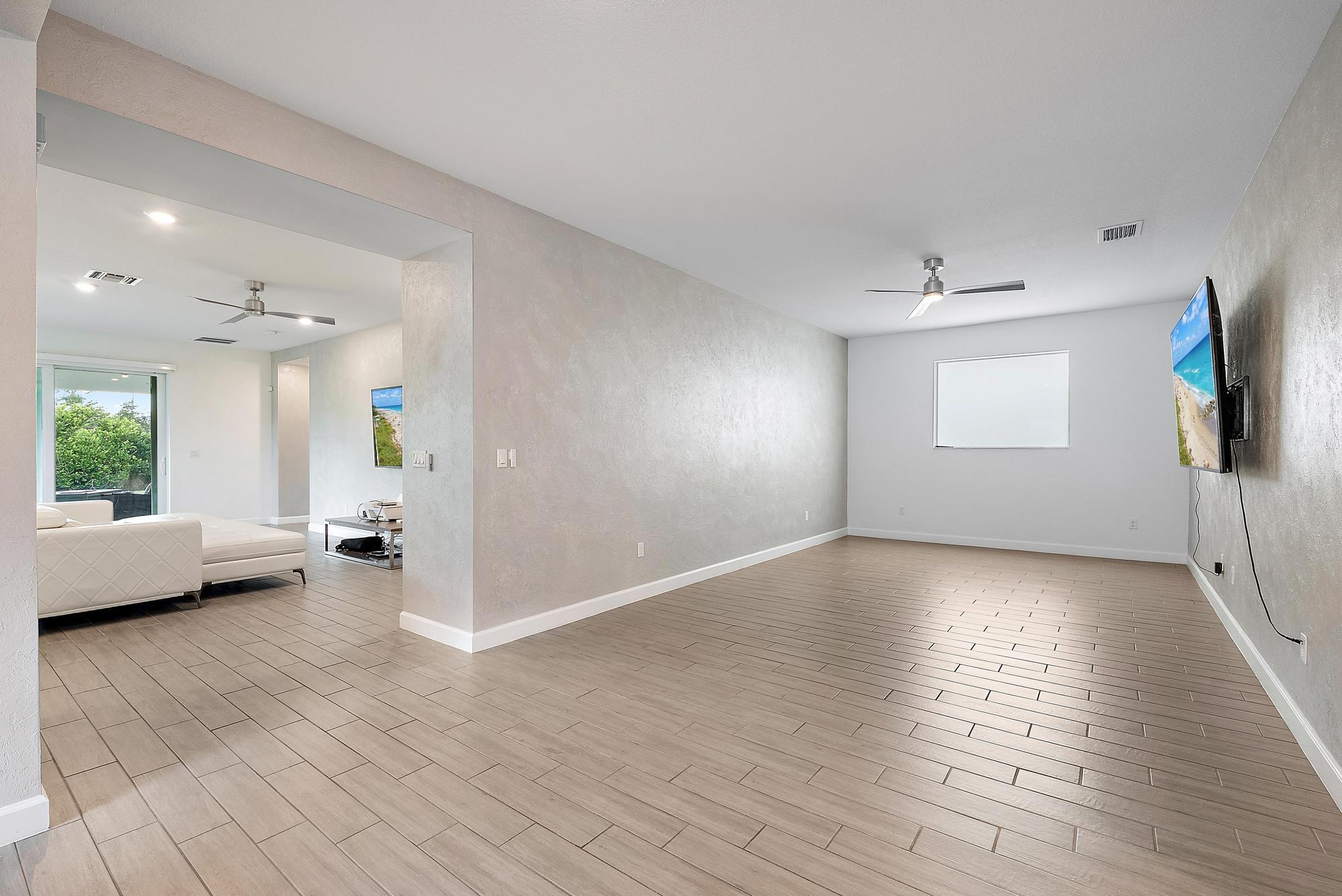 IBIS GOLF AND COUNTRY CLU - Residential
