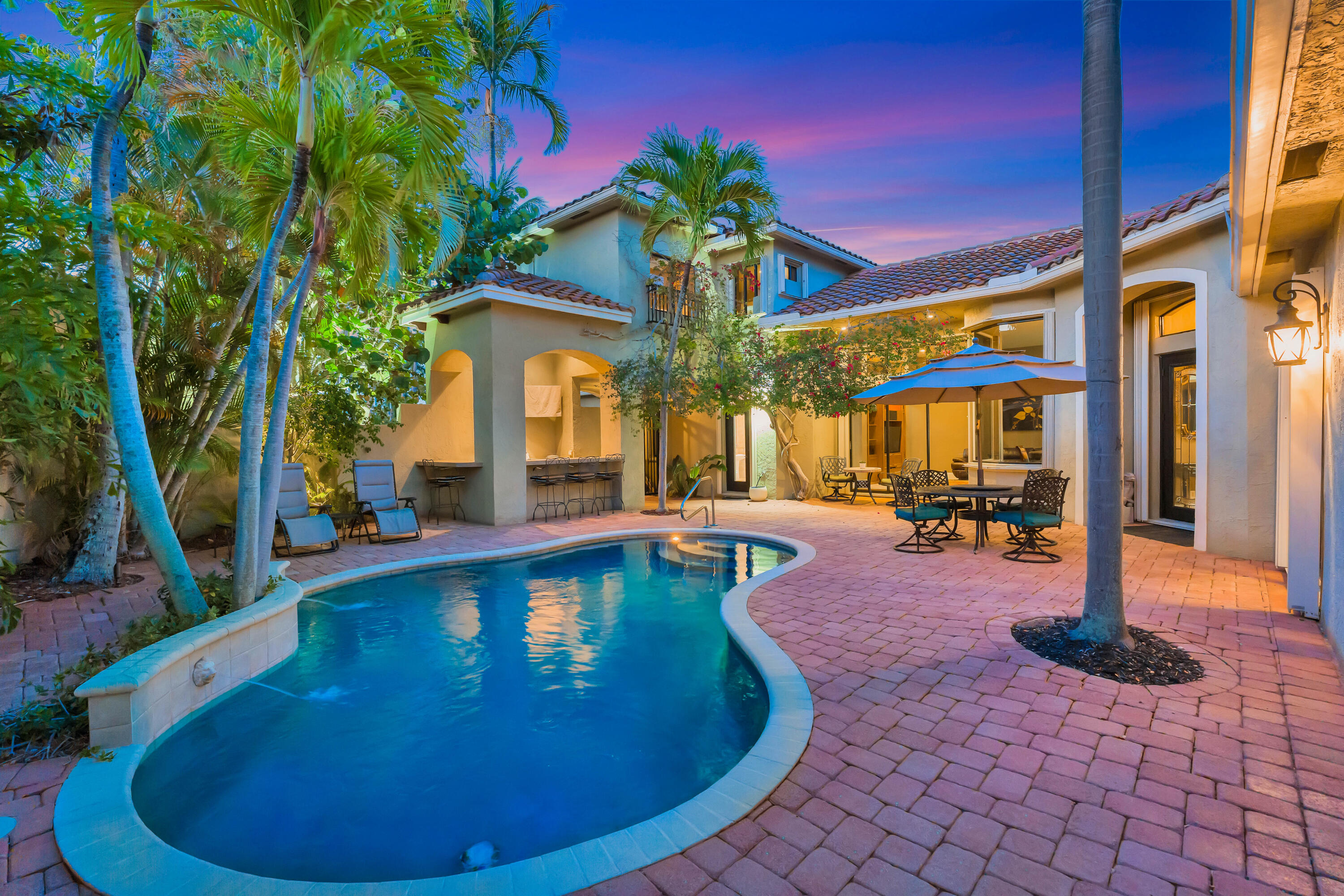 WATERS EDGE EST - Residential