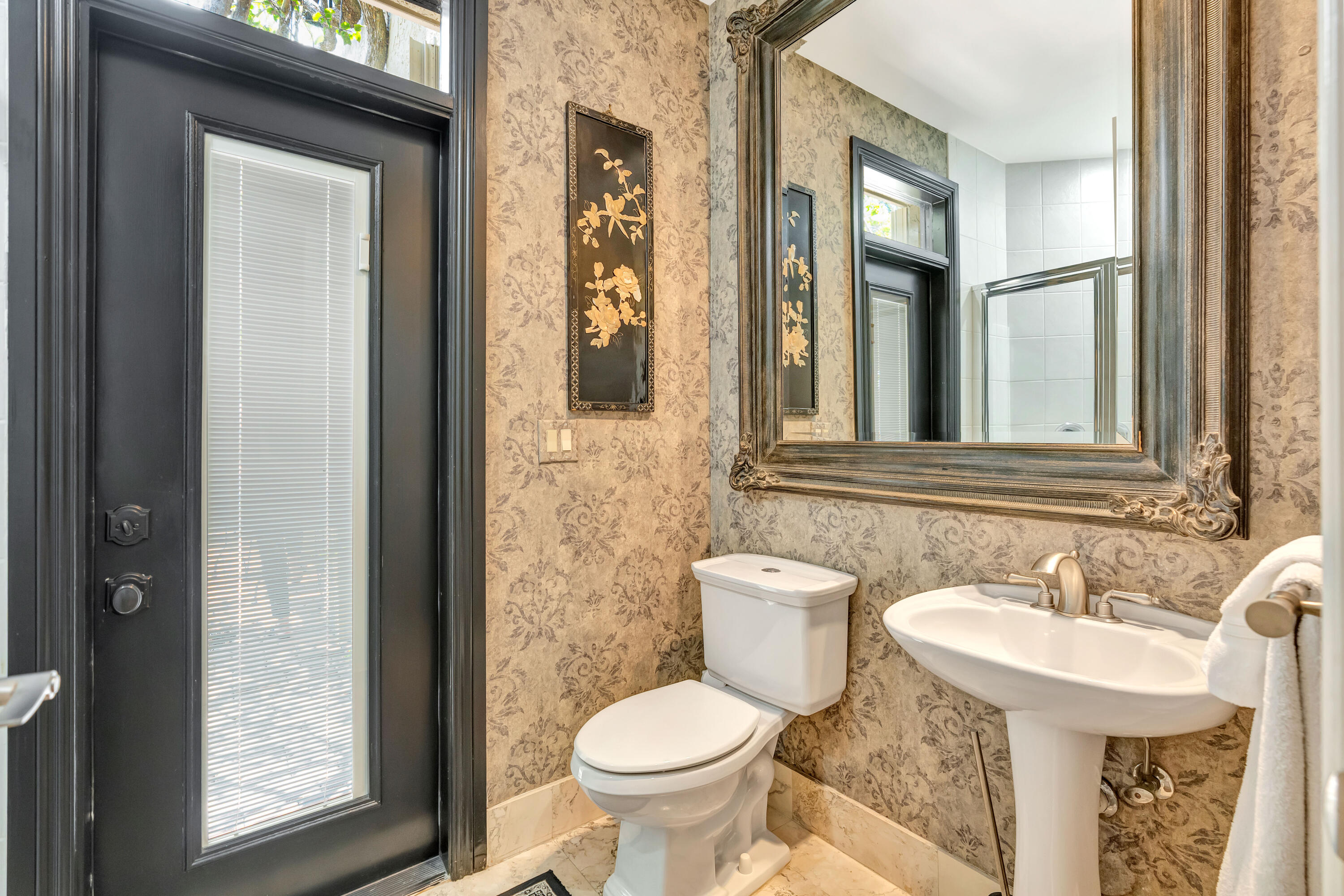 WATERS EDGE EST - Residential