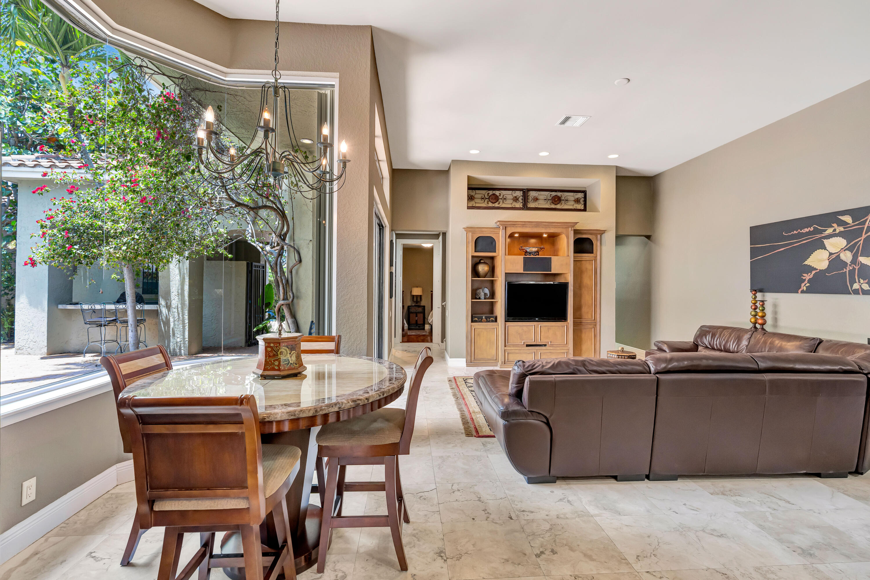 WATERS EDGE EST - Residential