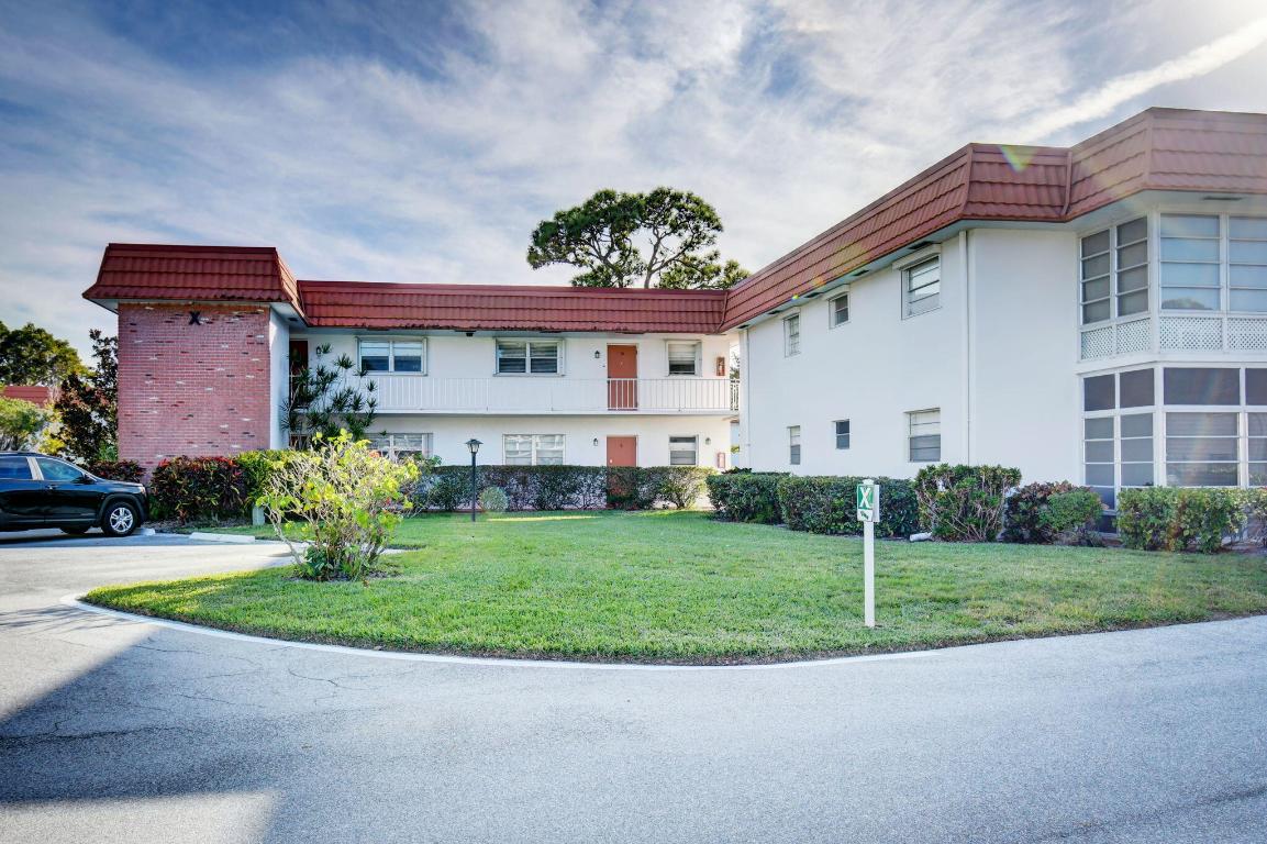 VISTA PINES CONDO - Residential