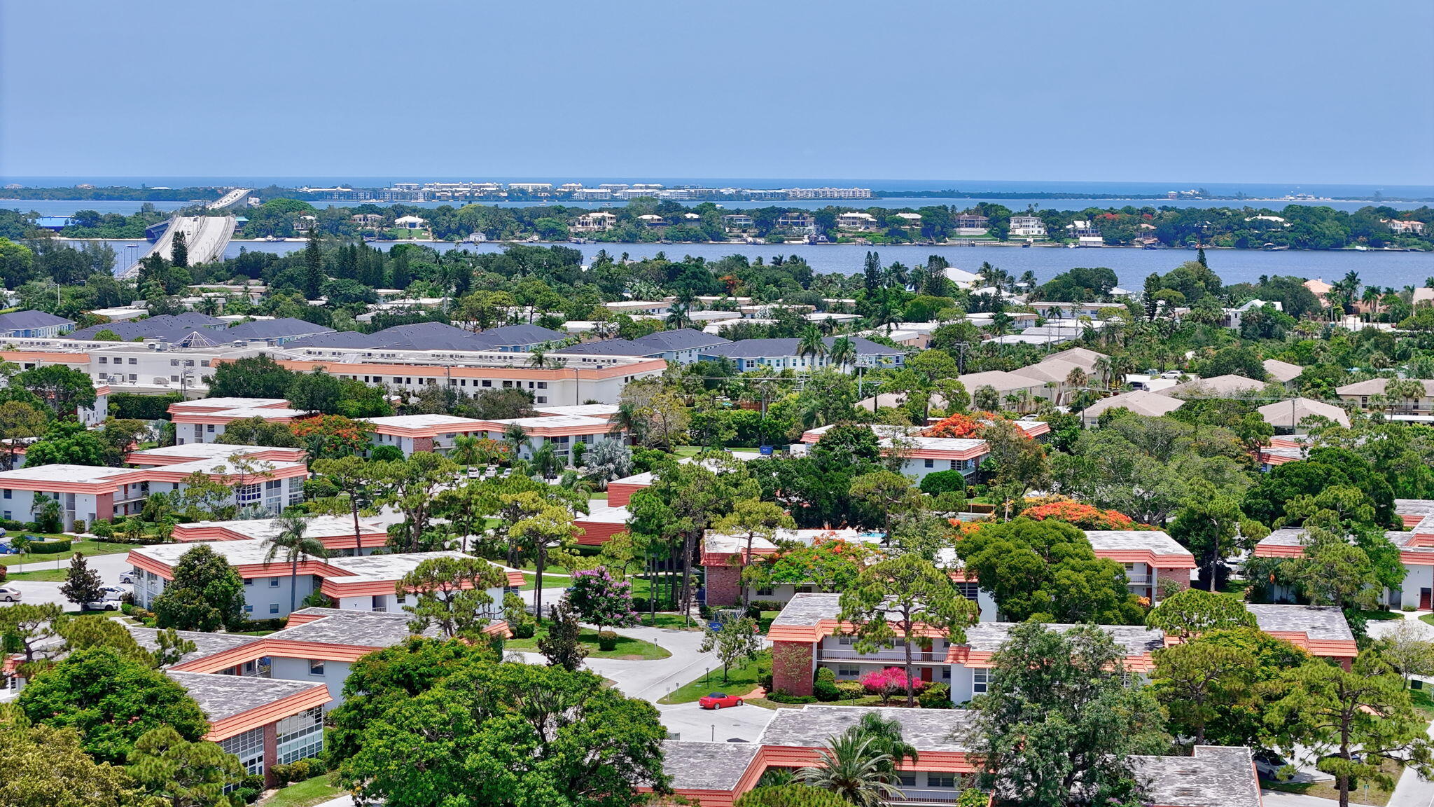 VISTA PINES CONDO - Residential