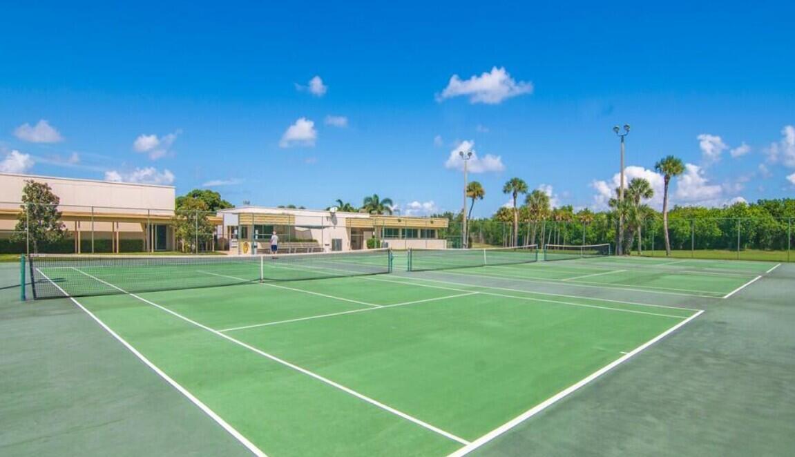 VISTA GARDENS F/K/A VISTA ROYALE GARDENS - Residential