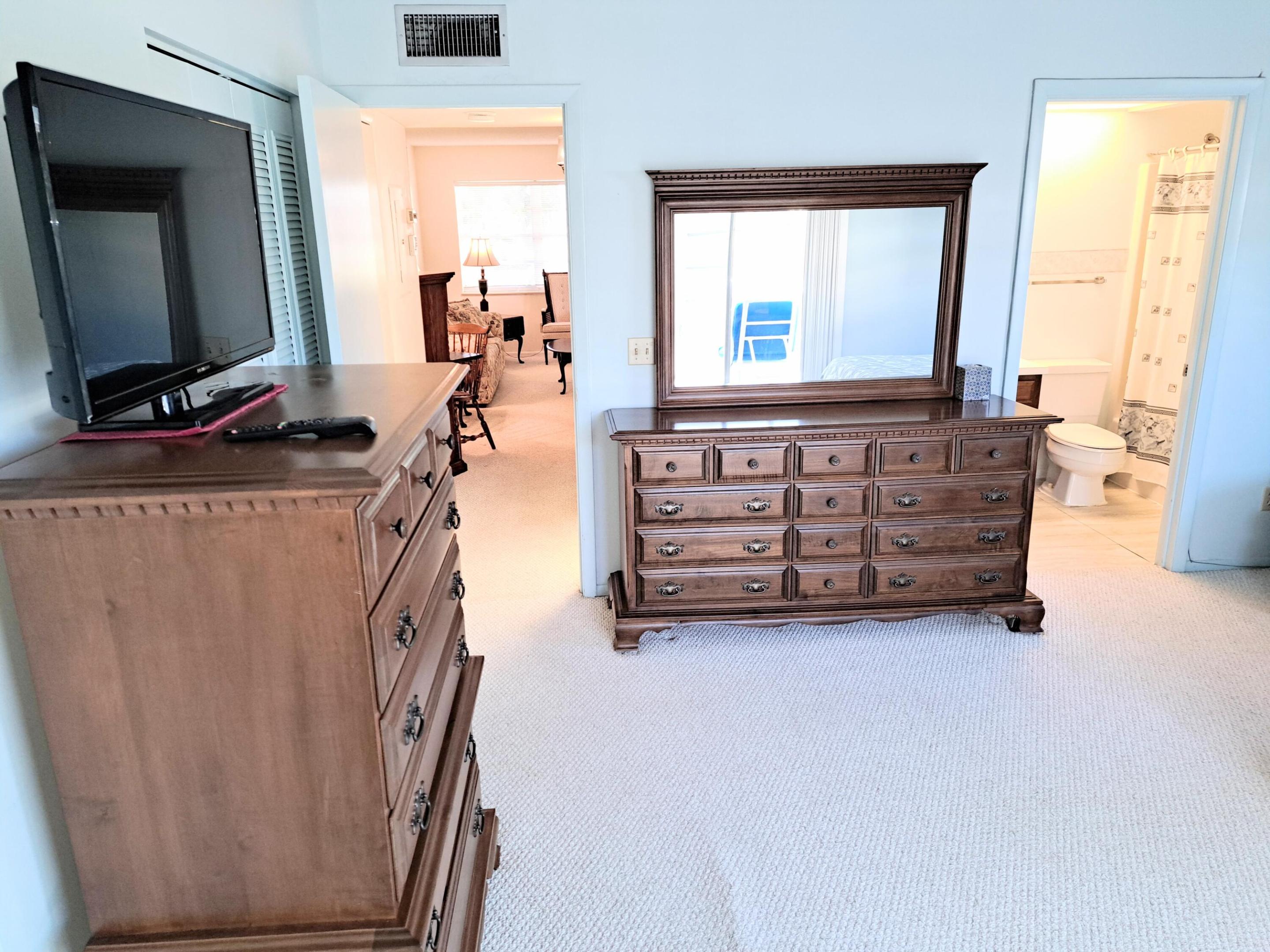 VISTA GARDENS F/K/A VISTA ROYALE GARDENS - Residential