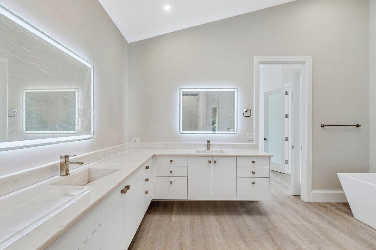 FRENCHMANS CREEK PAR F-3 - Residential