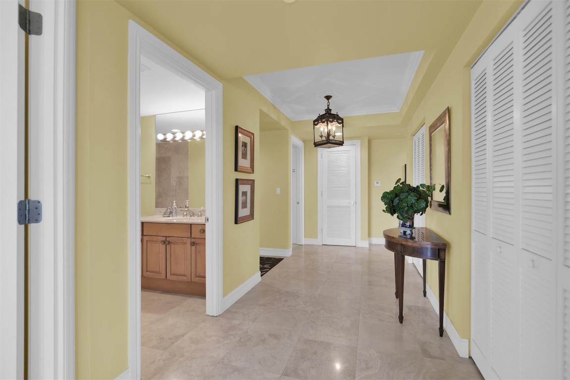 PUERTA DEL SOL - Residential