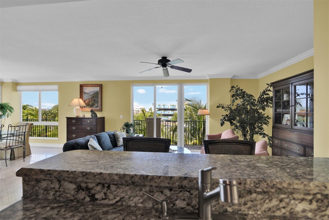 PUERTA DEL SOL - Residential