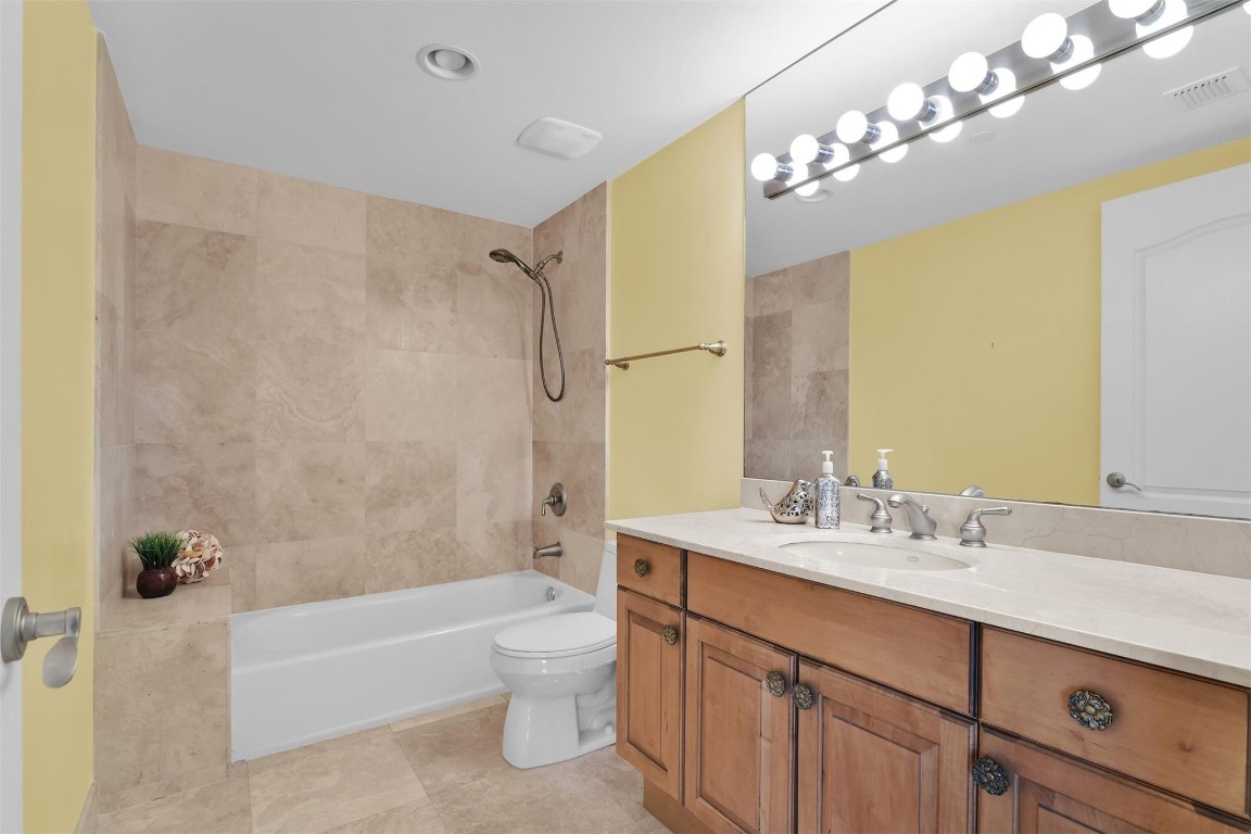 PUERTA DEL SOL - Residential