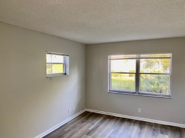 FIRST ENCOUNTER CONDO - Residential Lease