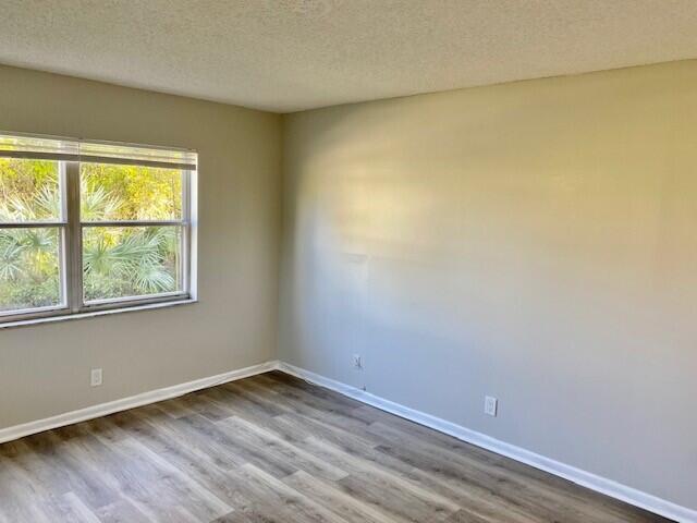 FIRST ENCOUNTER CONDO - Residential Lease