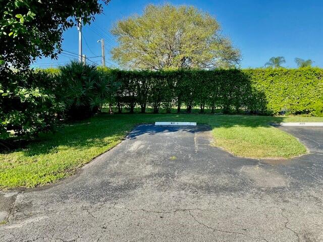 FIRST ENCOUNTER CONDO - Residential Lease