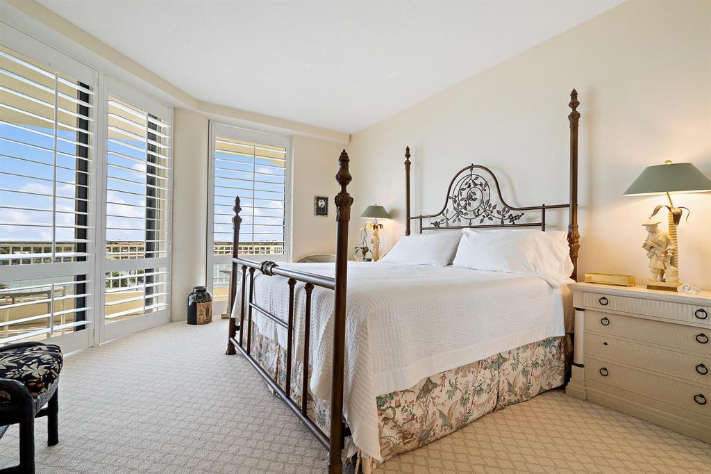 CARLYLE JUPITER ISLAND CONDO - Residential