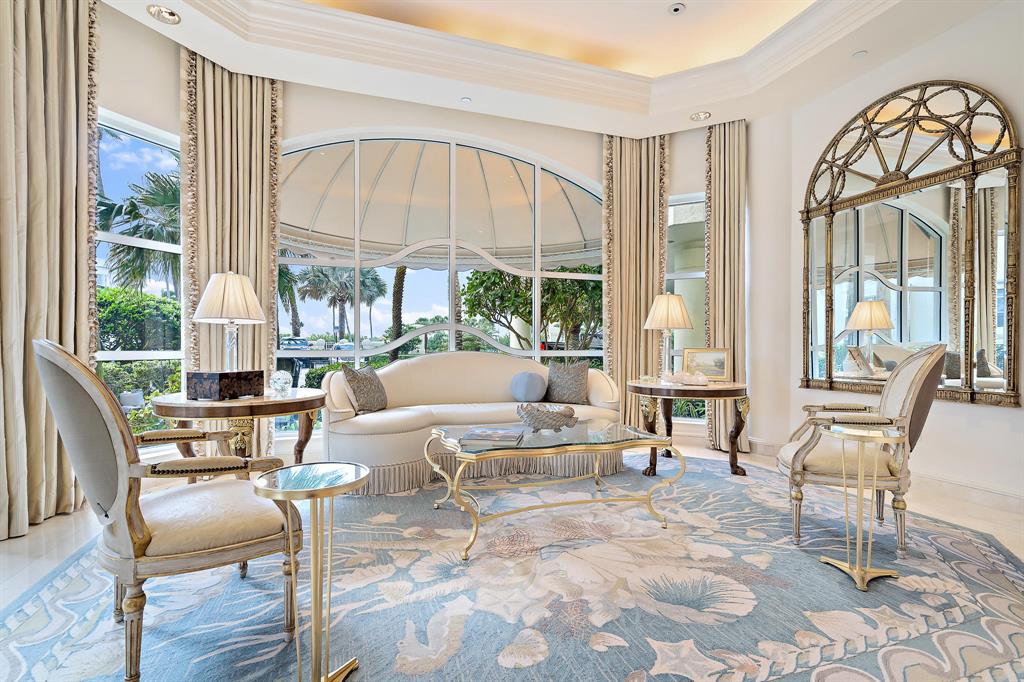 CARLYLE JUPITER ISLAND CONDO - Residential