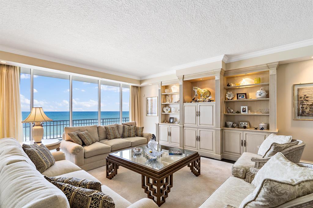 CARLYLE JUPITER ISLAND CONDO - Residential
