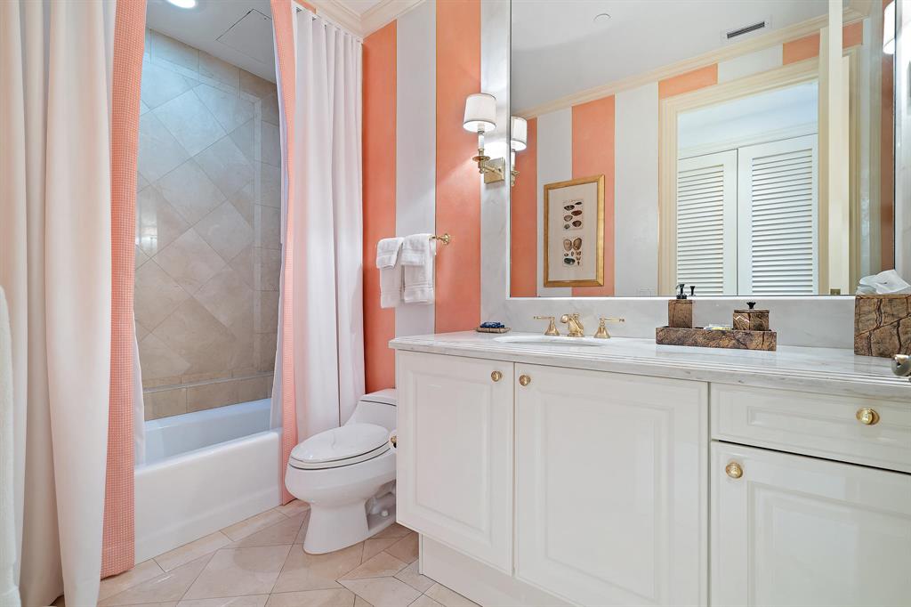 CARLYLE JUPITER ISLAND CONDO - Residential