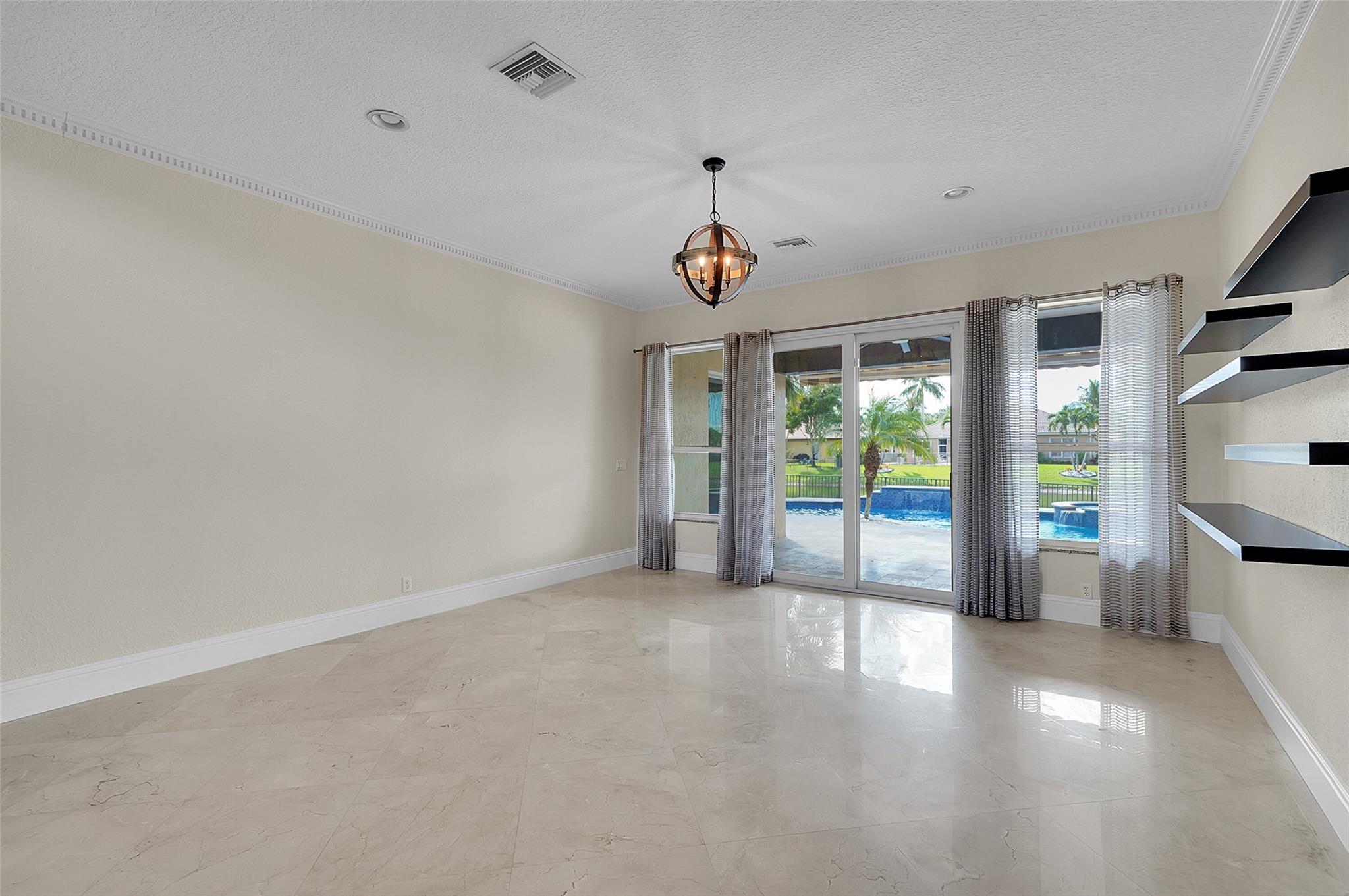 Parkland Isles 164-42 B - Residential Lease