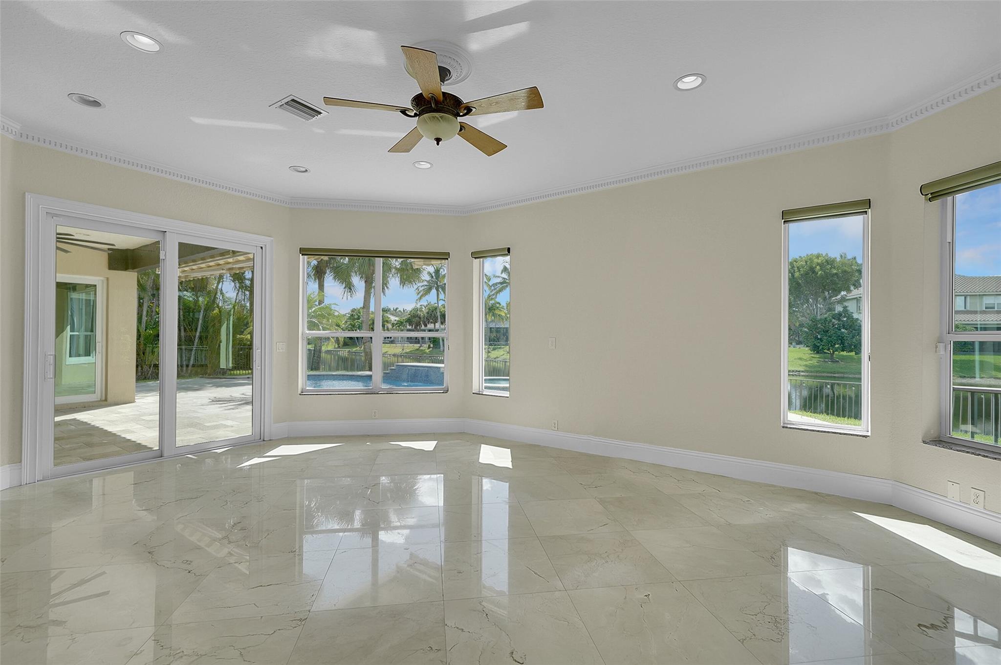 Parkland Isles 164-42 B - Residential Lease