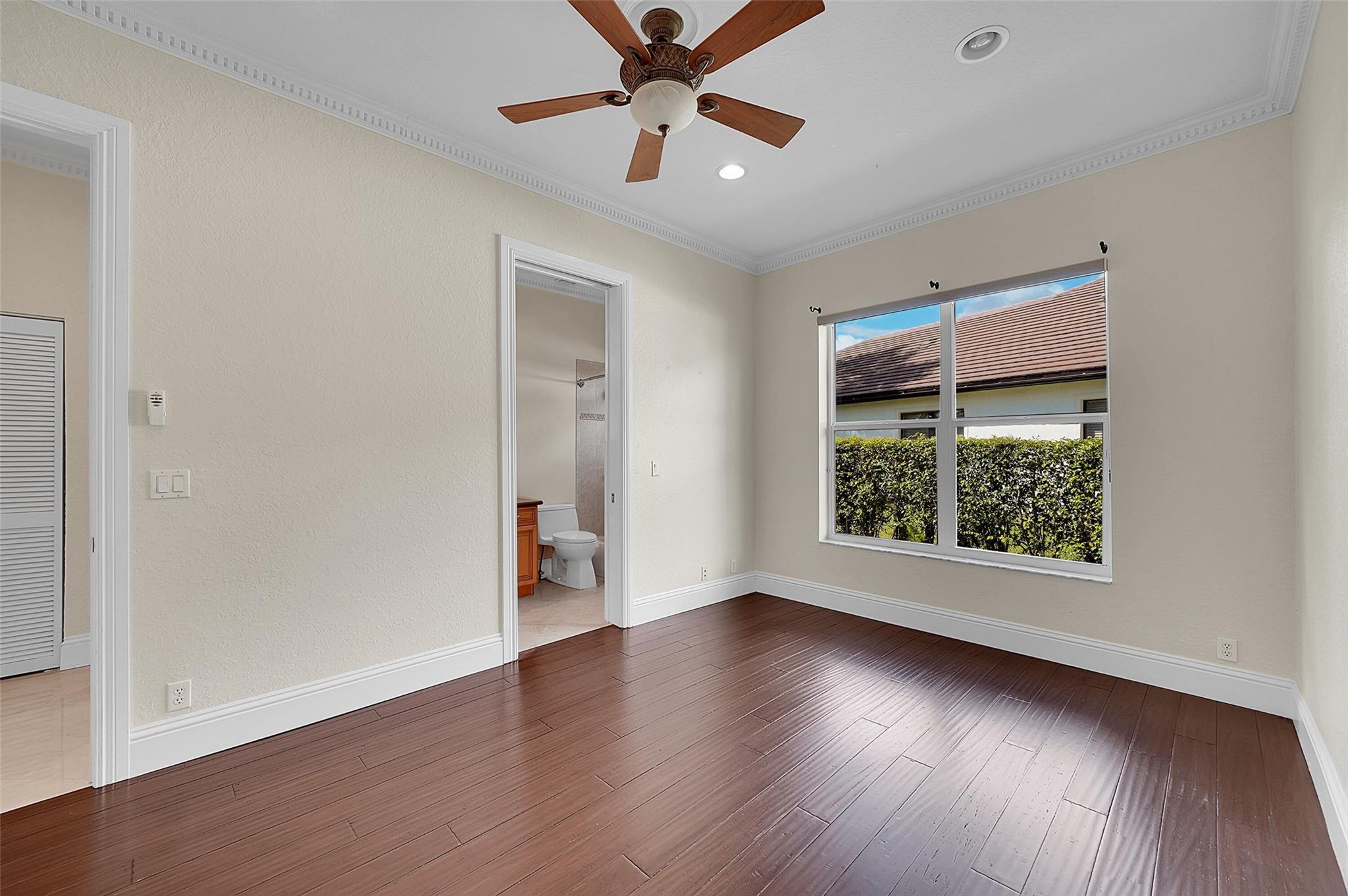 Parkland Isles 164-42 B - Residential Lease