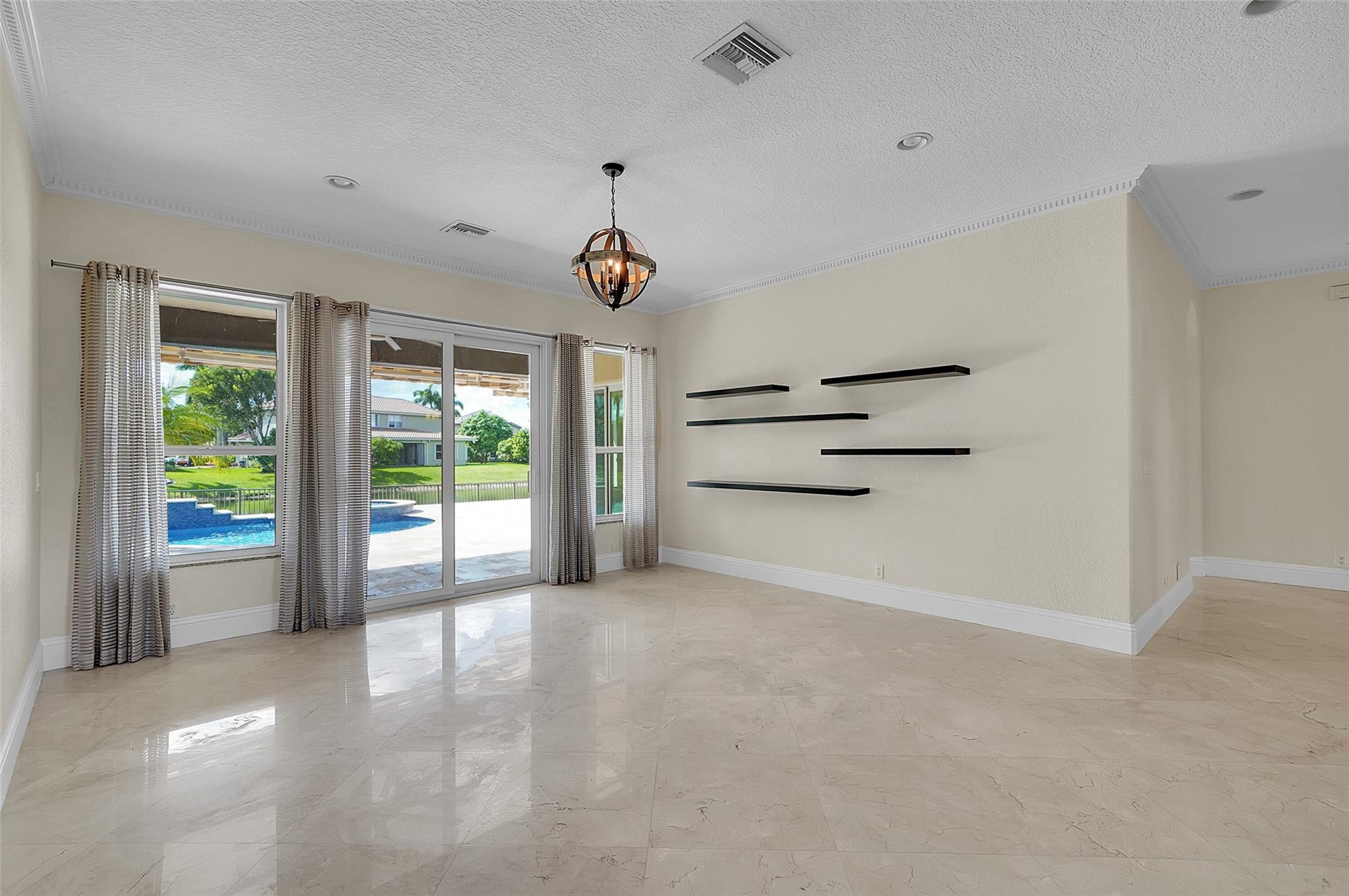 Parkland Isles 164-42 B - Residential Lease