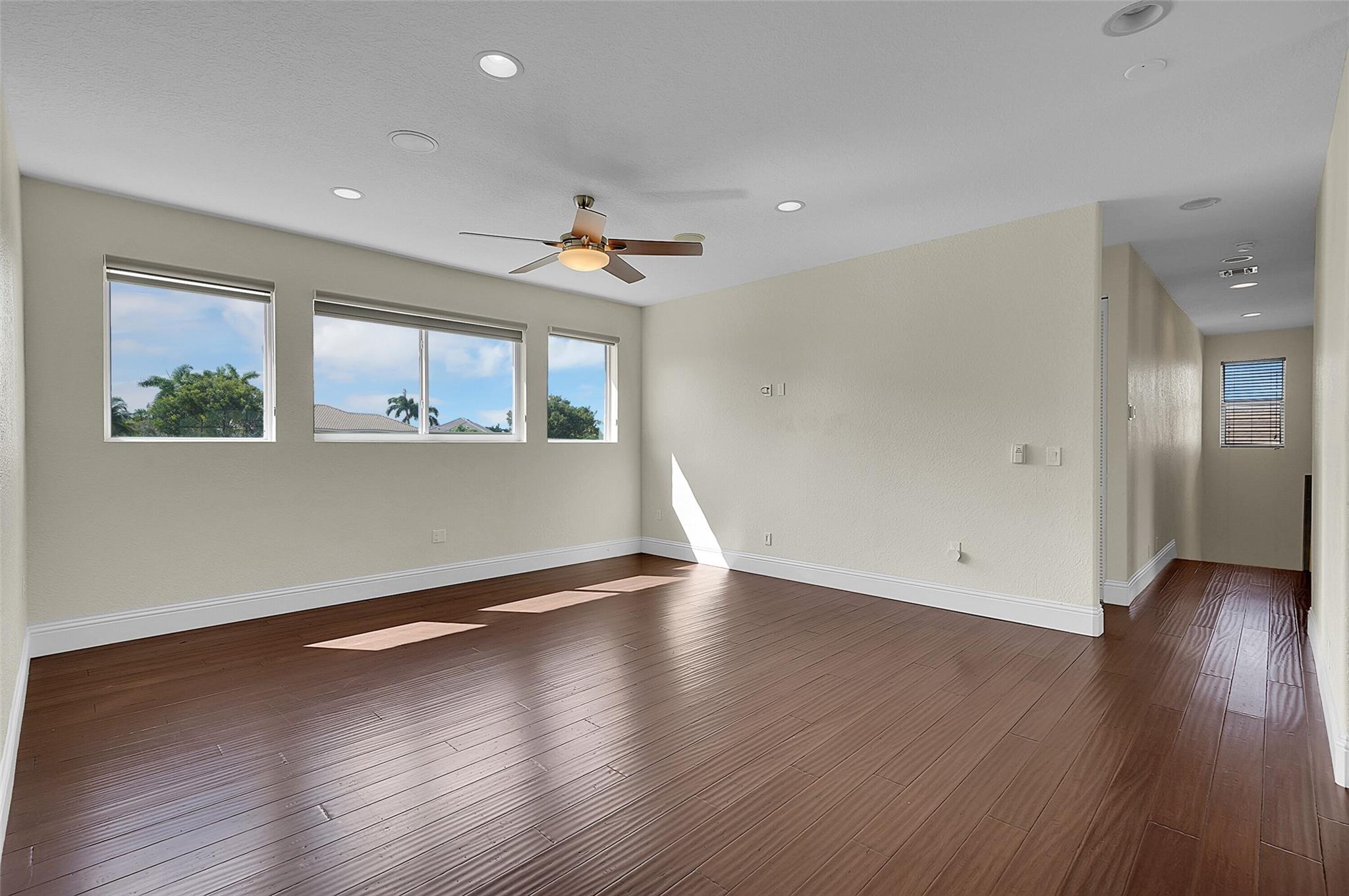 Parkland Isles 164-42 B - Residential Lease
