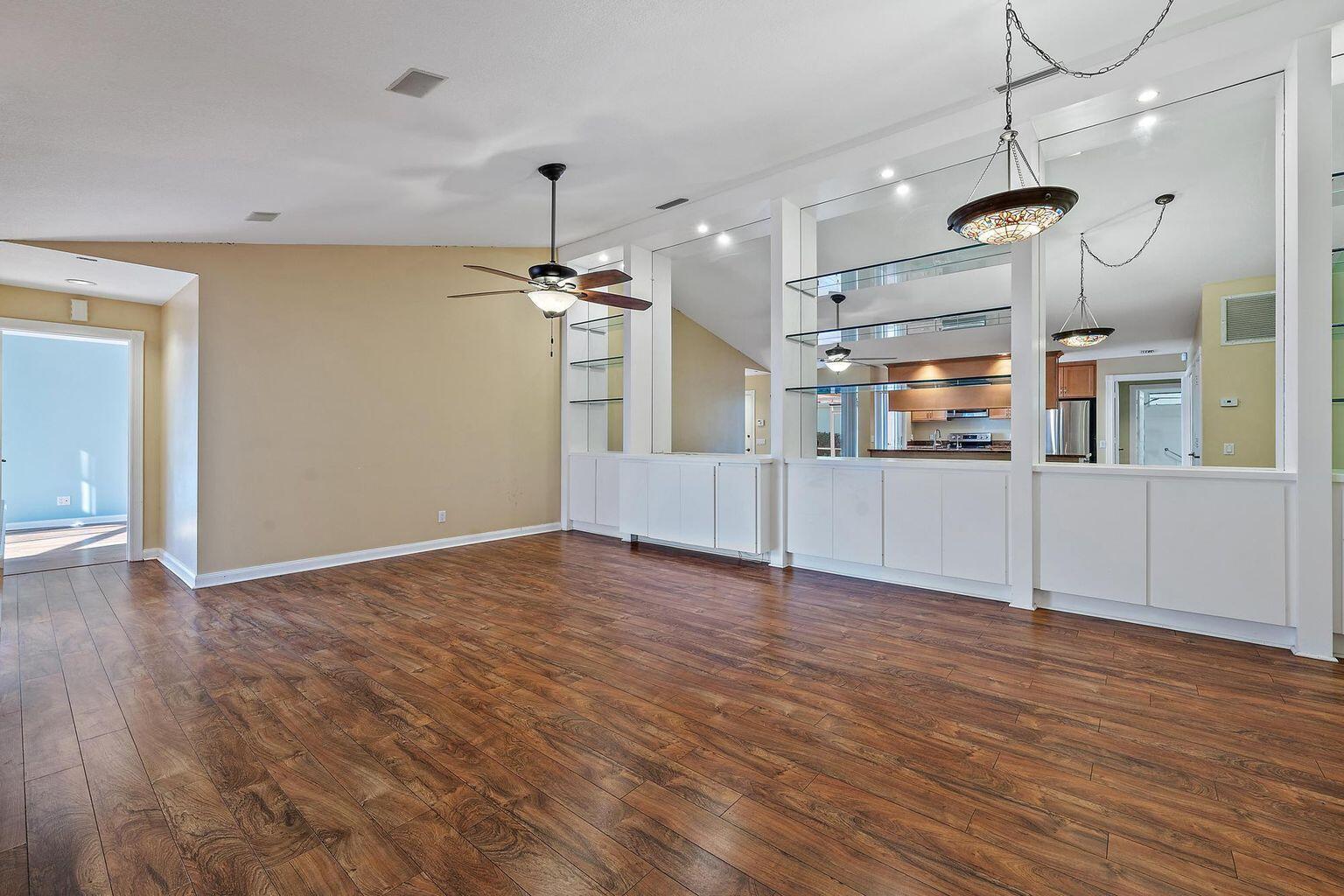 Oaks Sun - Residential Lease