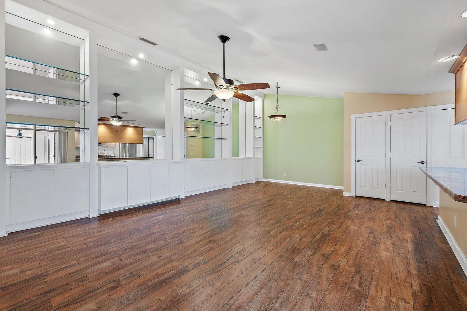 Oaks Sun - Residential Lease