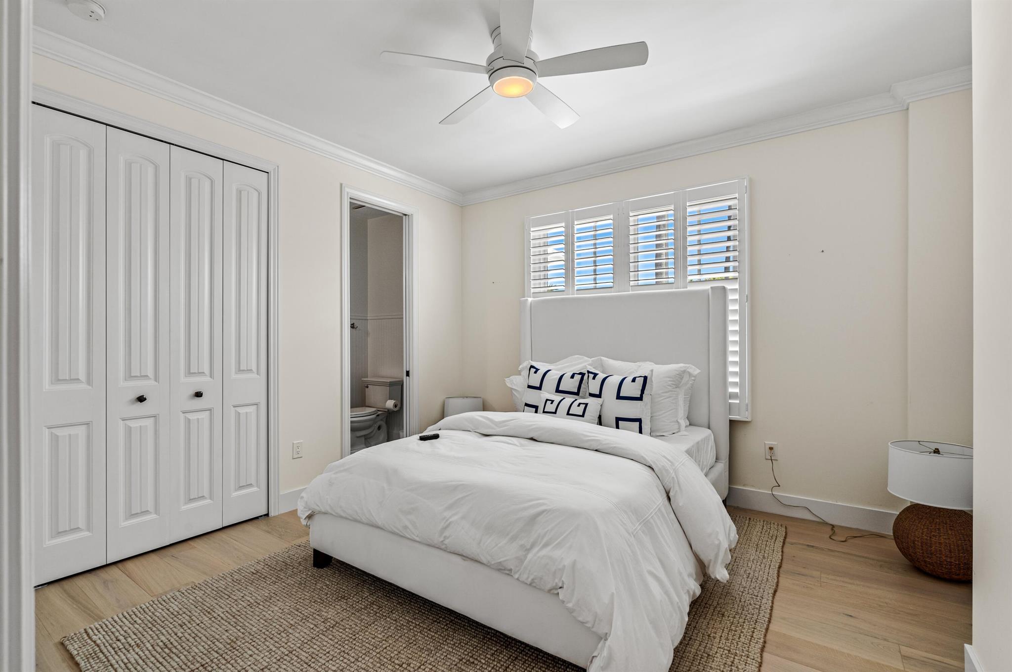 POINT MANALAPAN 12 - Residential