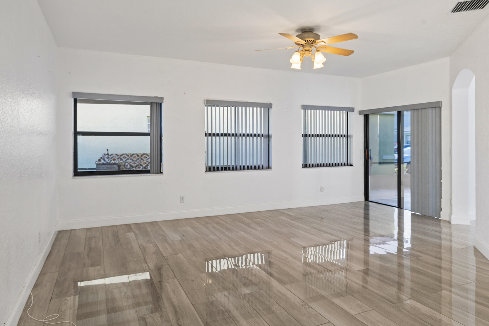 COUNTRY CLUB VILLAGE - Residential