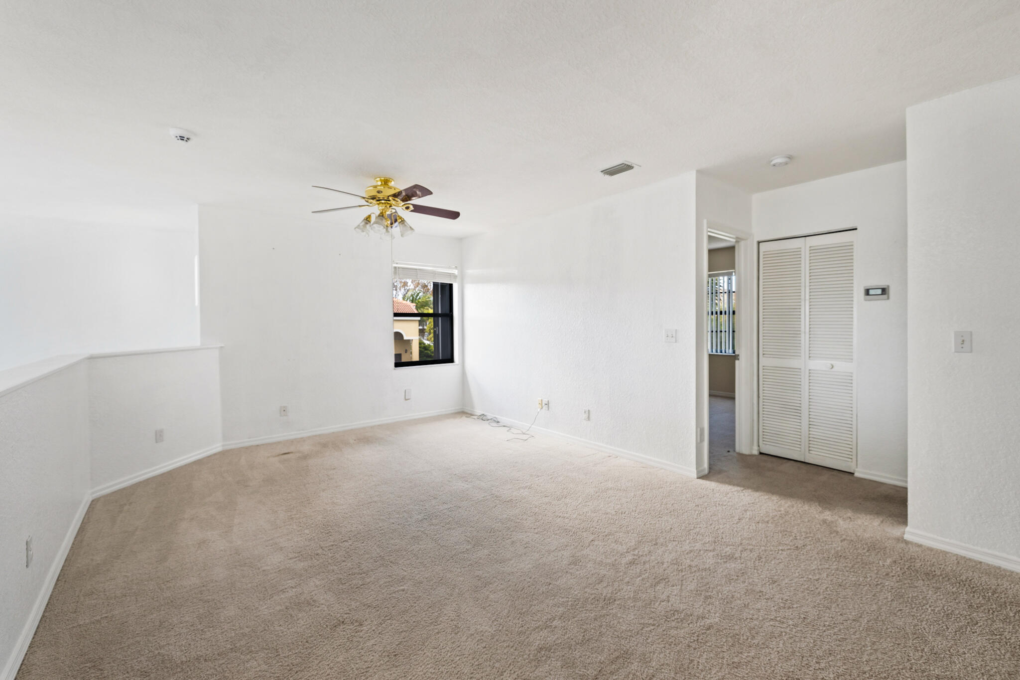 COUNTRY CLUB VILLAGE - Residential