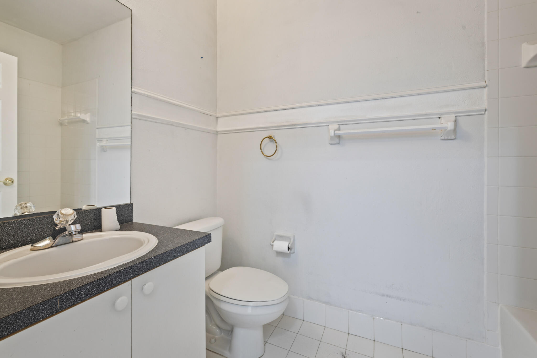 COUNTRY CLUB VILLAGE - Residential