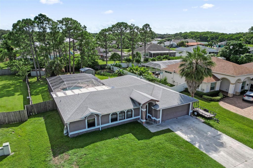 Photo of 6977 NW Hartney Way, Port Saint Lucie, FL 34983 (MLS # F10526709)