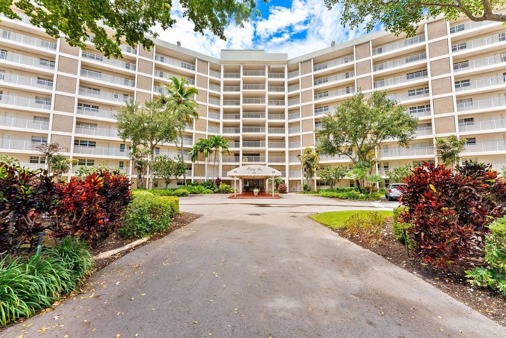 Photo of 3010 N Course Drive #306, Pompano Beach, FL 33069 (MLS # F10516483)