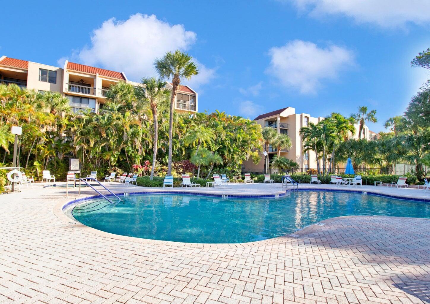 LAVERS DELRAY RACQUET CLUB CONDO - Residential Lease