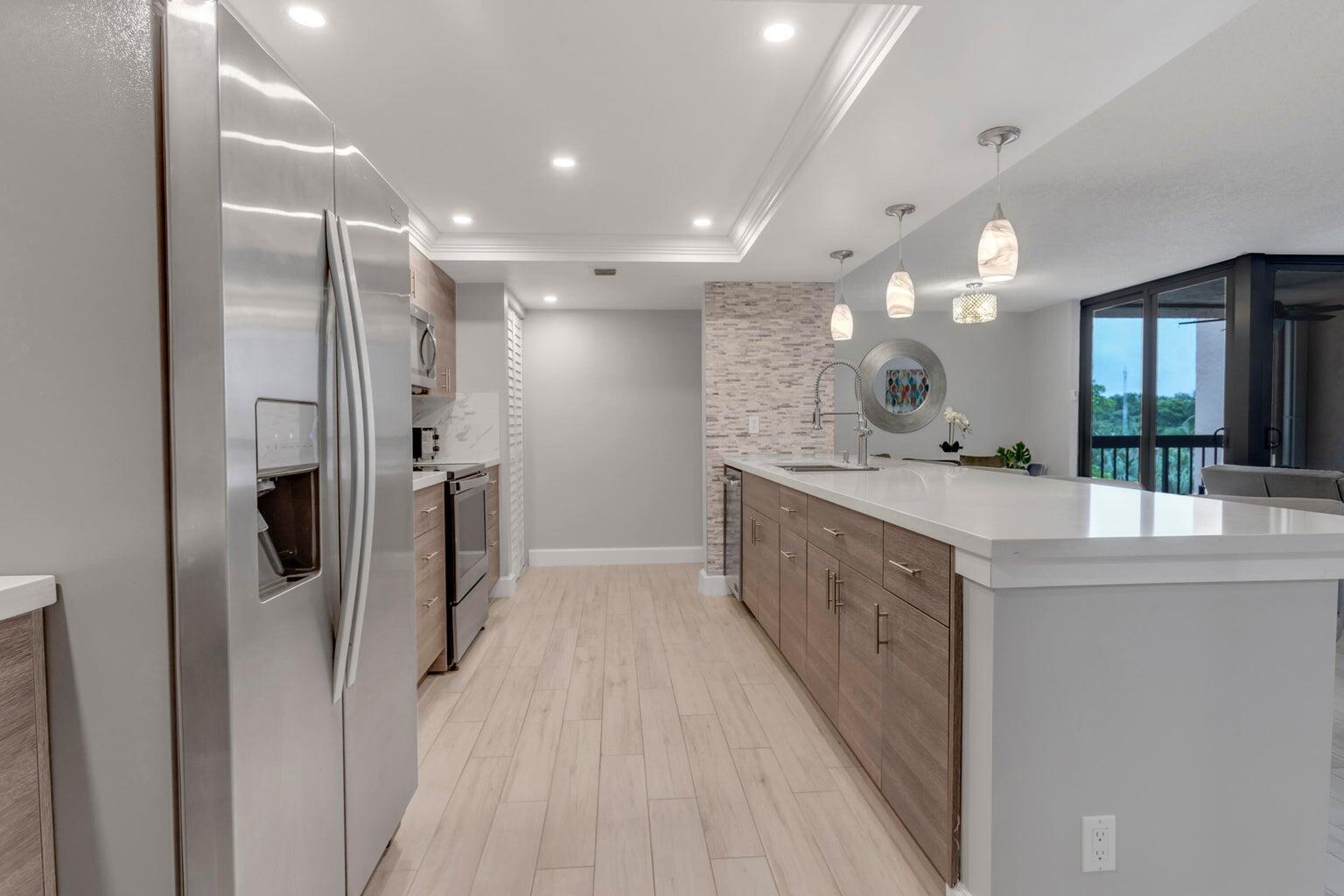 LAVERS DELRAY RACQUET CLUB CONDO - Residential Lease