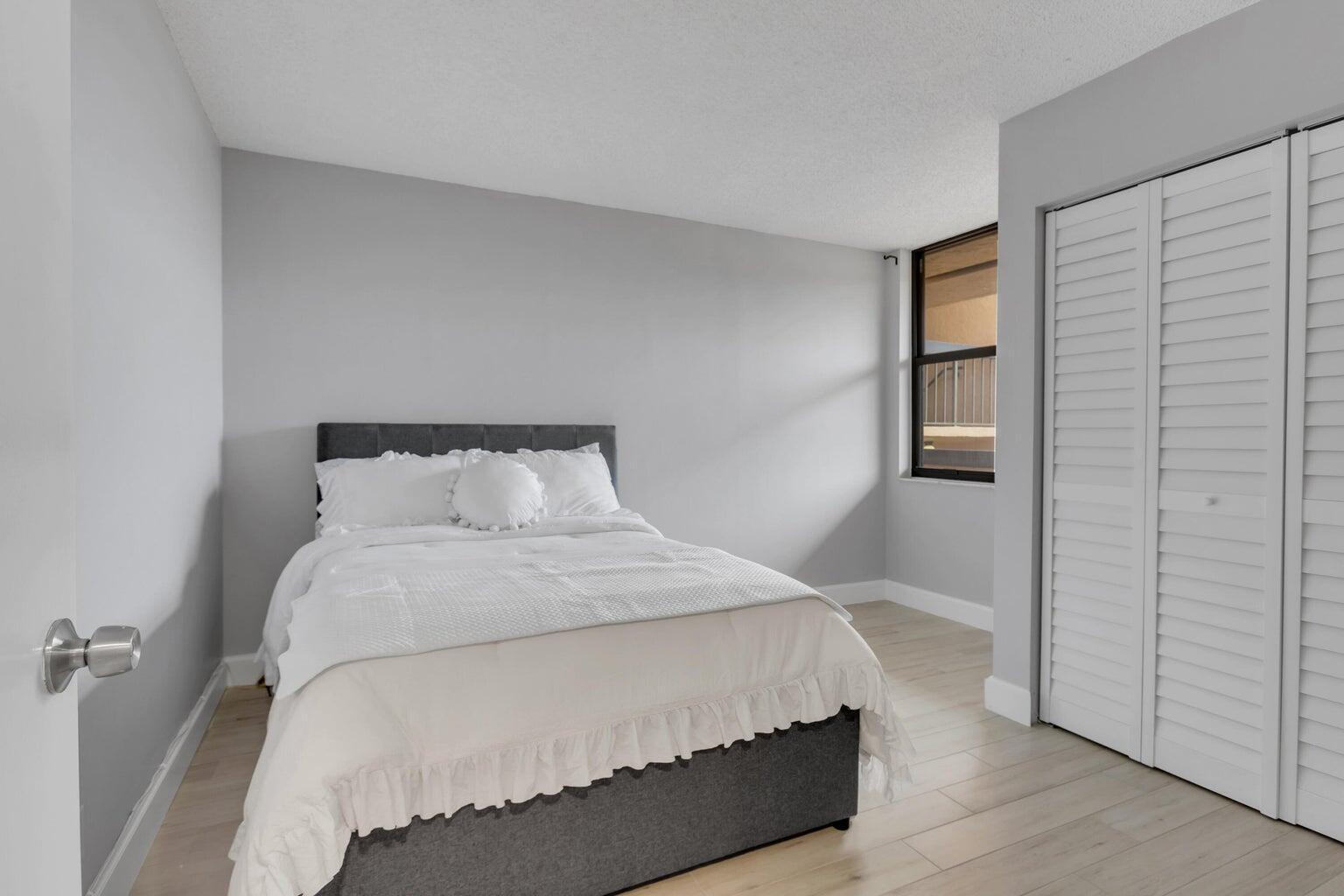 LAVERS DELRAY RACQUET CLUB CONDO - Residential Lease