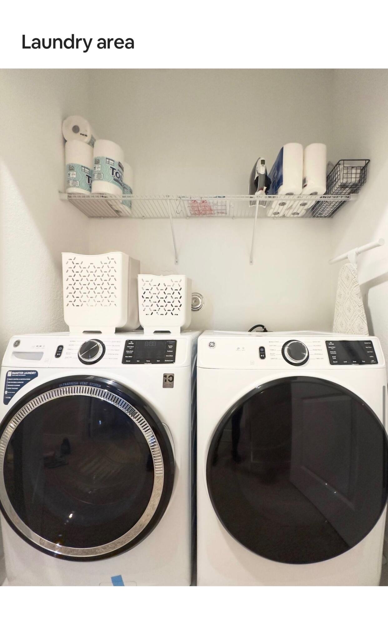 RIVIERA COVE - Residential Lease