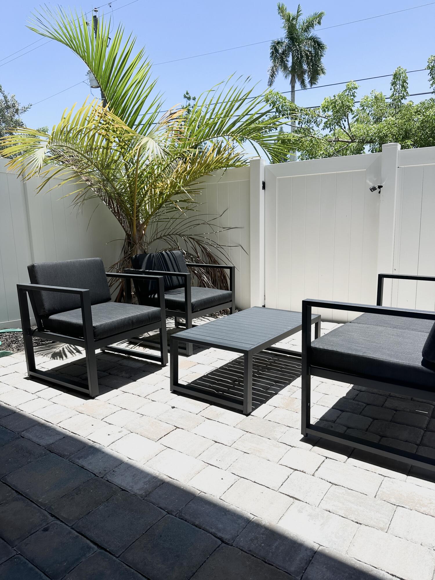 RIVIERA COVE - Residential Lease