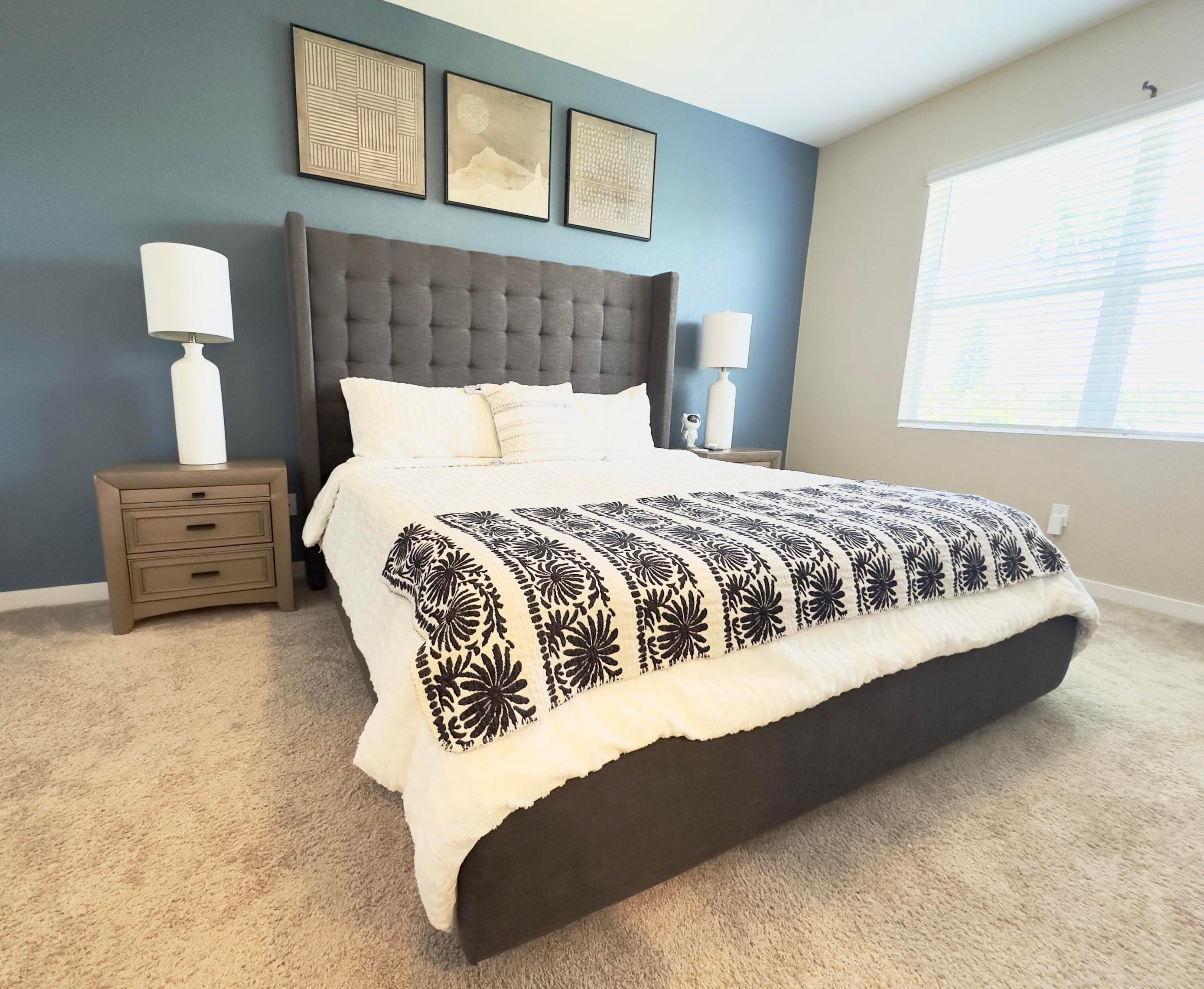 RIVIERA COVE - Residential Lease