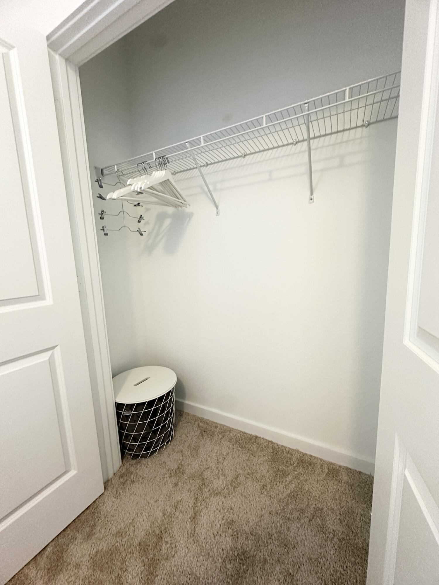 RIVIERA COVE - Residential Lease