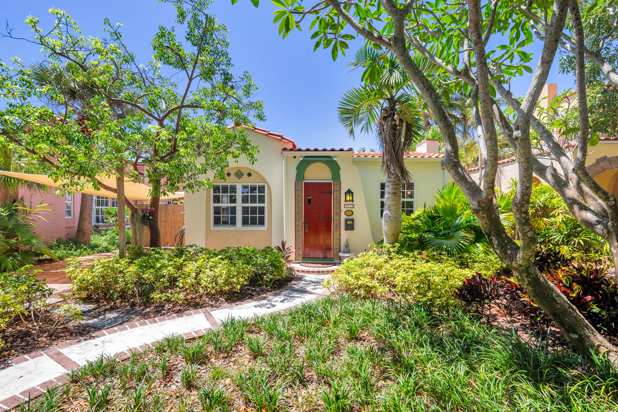 714 Sunset Road